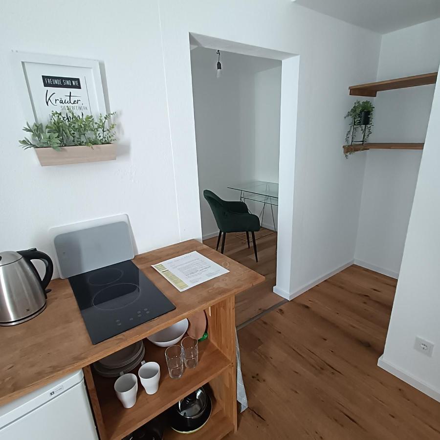 Apartments & Moeblierte Zimmer In Kahl Am Main, Kontaktloser Self Check-In, W-Lan, Schreibtisch, Duschbad, Kuechenzeile, Pkw-Plaetze المظهر الخارجي الصورة