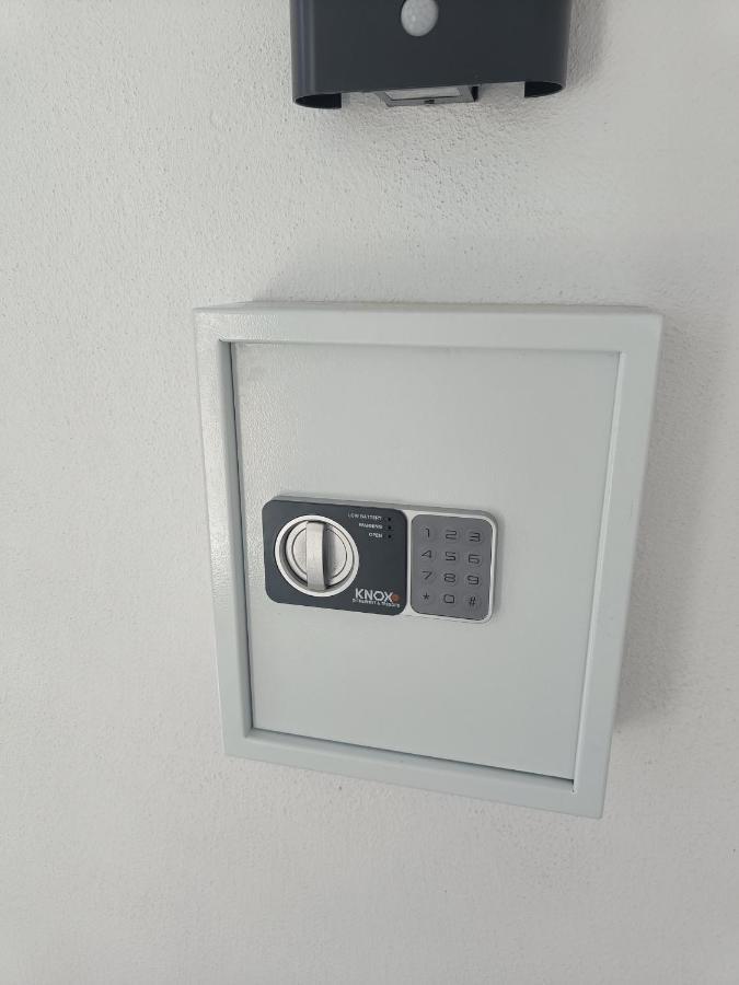 Apartments & Moeblierte Zimmer In Kahl Am Main, Kontaktloser Self Check-In, W-Lan, Schreibtisch, Duschbad, Kuechenzeile, Pkw-Plaetze المظهر الخارجي الصورة