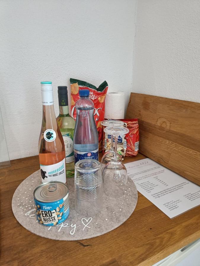 Apartments & Moeblierte Zimmer In Kahl Am Main, Kontaktloser Self Check-In, W-Lan, Schreibtisch, Duschbad, Kuechenzeile, Pkw-Plaetze المظهر الخارجي الصورة
