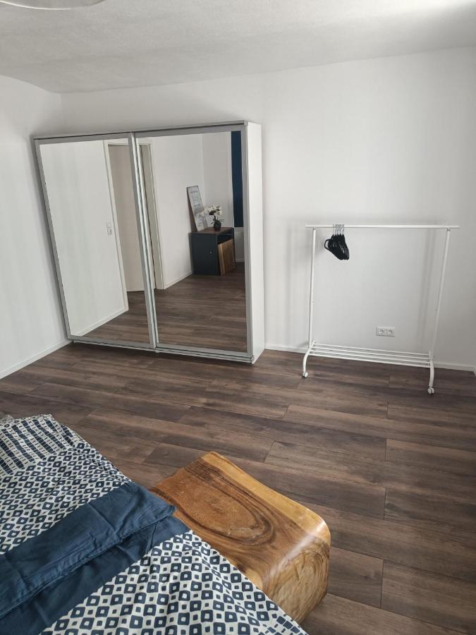 Apartments & Moeblierte Zimmer In Kahl Am Main, Kontaktloser Self Check-In, W-Lan, Schreibtisch, Duschbad, Kuechenzeile, Pkw-Plaetze المظهر الخارجي الصورة