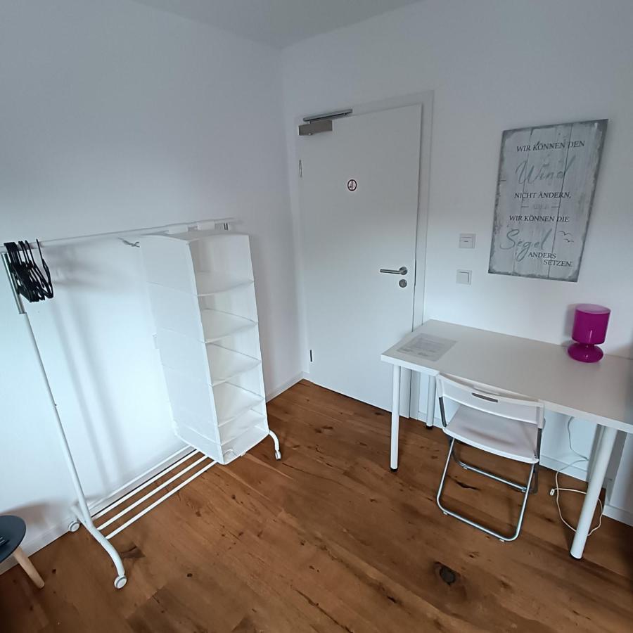 Apartments & Moeblierte Zimmer In Kahl Am Main, Kontaktloser Self Check-In, W-Lan, Schreibtisch, Duschbad, Kuechenzeile, Pkw-Plaetze المظهر الخارجي الصورة