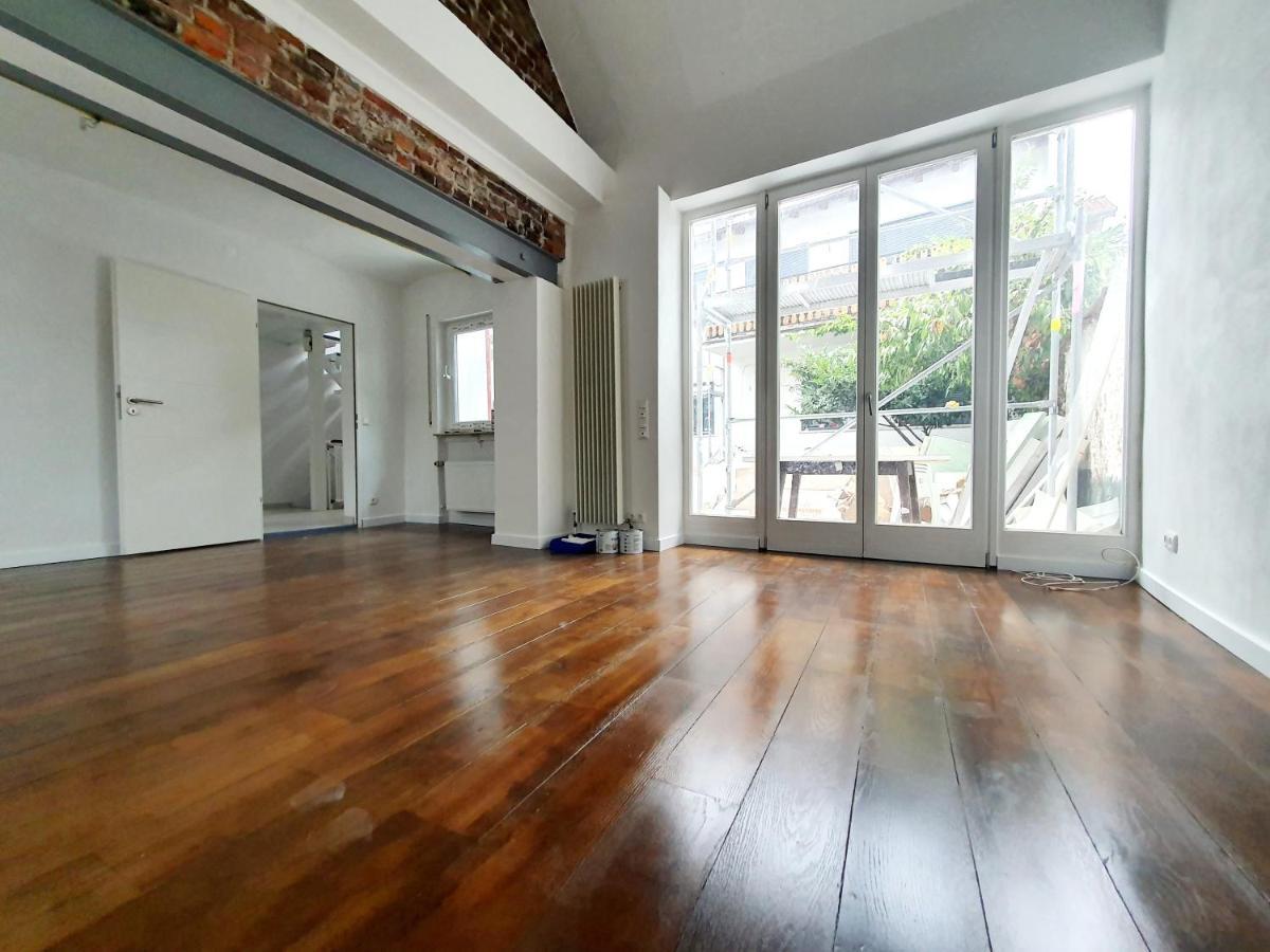 Apartments & Moeblierte Zimmer In Kahl Am Main, Kontaktloser Self Check-In, W-Lan, Schreibtisch, Duschbad, Kuechenzeile, Pkw-Plaetze المظهر الخارجي الصورة