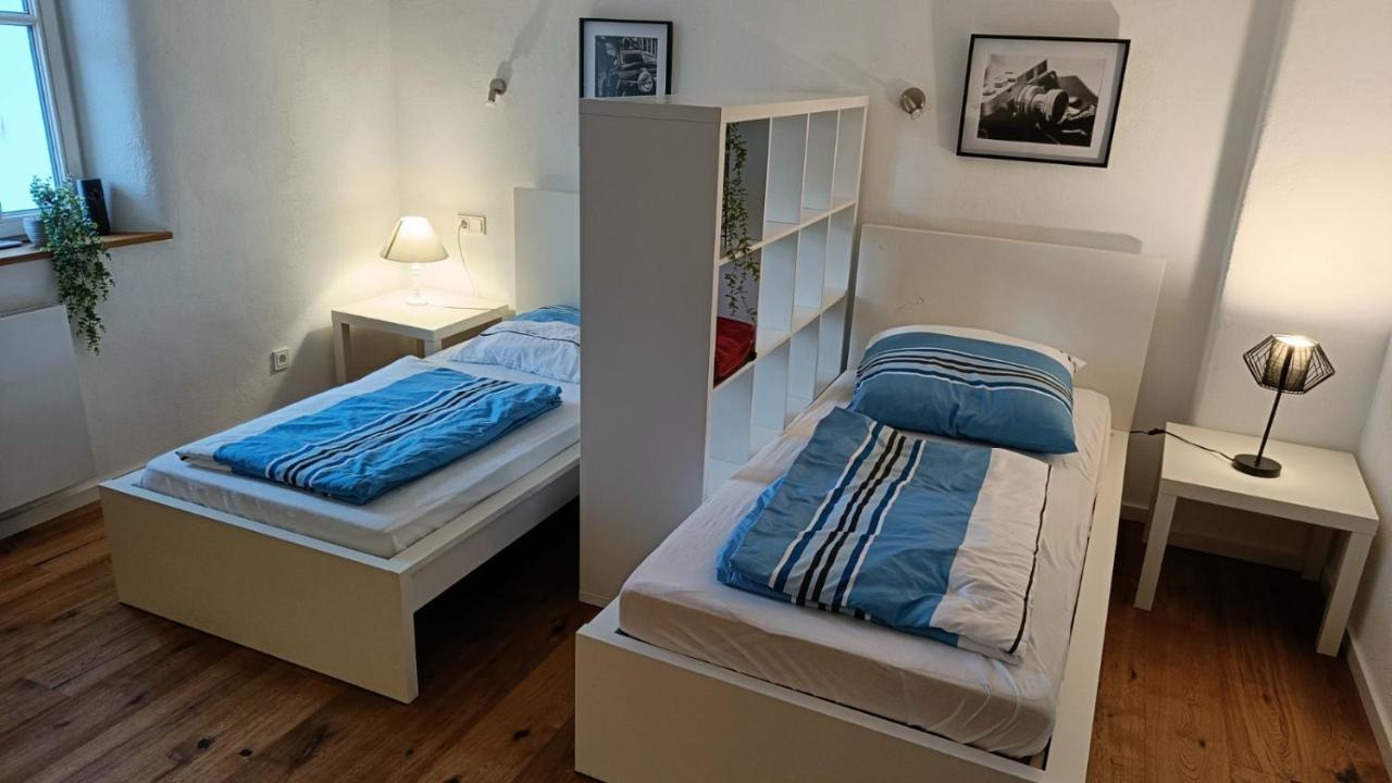 Apartments & Moeblierte Zimmer In Kahl Am Main, Kontaktloser Self Check-In, W-Lan, Schreibtisch, Duschbad, Kuechenzeile, Pkw-Plaetze المظهر الخارجي الصورة