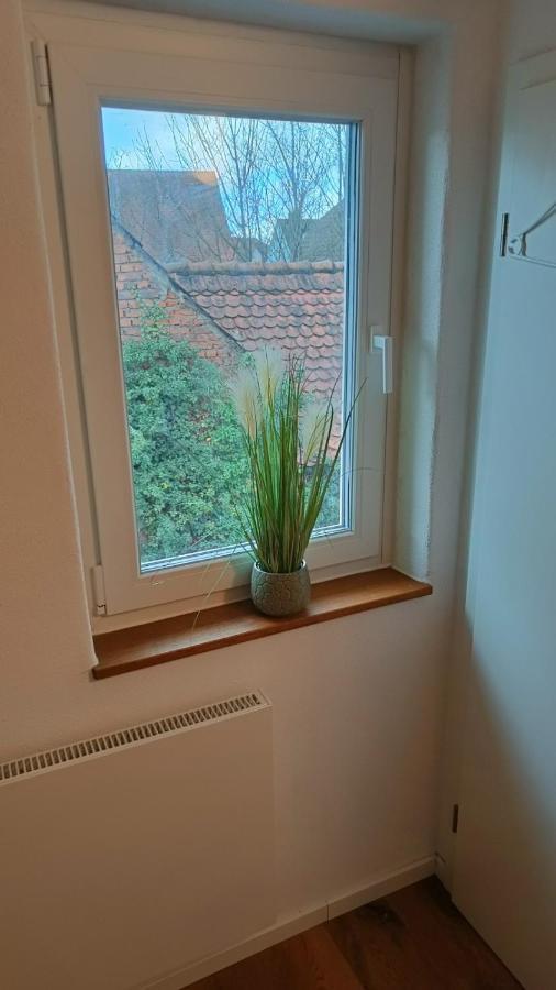 Apartments & Moeblierte Zimmer In Kahl Am Main, Kontaktloser Self Check-In, W-Lan, Schreibtisch, Duschbad, Kuechenzeile, Pkw-Plaetze المظهر الخارجي الصورة