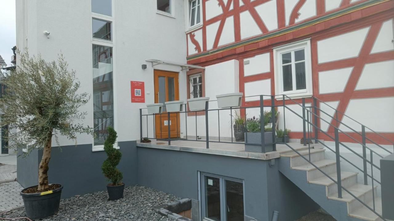 Apartments & Moeblierte Zimmer In Kahl Am Main, Kontaktloser Self Check-In, W-Lan, Schreibtisch, Duschbad, Kuechenzeile, Pkw-Plaetze المظهر الخارجي الصورة